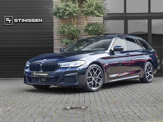 BMW 5-serie 530e xDrive Business M-sport Laser ACC Leren bekleding 19 inch velgen Trekhaak