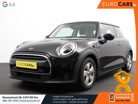 MINI Cooper 1.5 3-Deurs 136pk Automaat Essential Trim Climate control Navigatie Cruise control LED P
