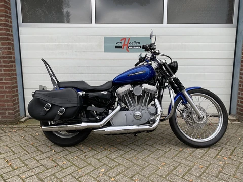 Harley-Davidson XL 883 C SPORTSTER CUSTOM (bj 2009)