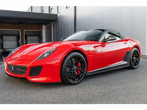 Ferrari 599 GTO - Rosso Scuderia - 1 of 599 (bj 2010)