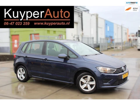 Volkswagen Golf Sportsvan 1.2 TSI Highline multimedia navi clima trekhaak sensoren verwarmbare stoel