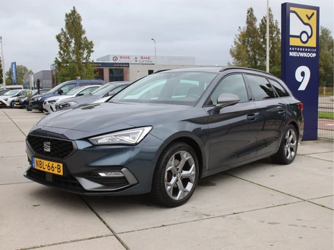 SEAT Leon Sportstourer 1.5 TSI FR Business Intense Automaat, Virtual, Memory, Leder/Alcantara Herfst