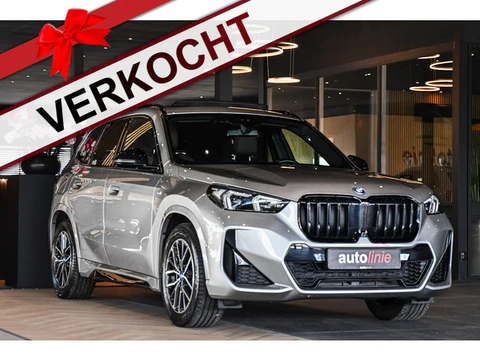 BMW X1 XDrive30e M Sport, Panorama, H.Kardon, Memory, 360, HUD, Ambiente, Trekhaak, Carplay!