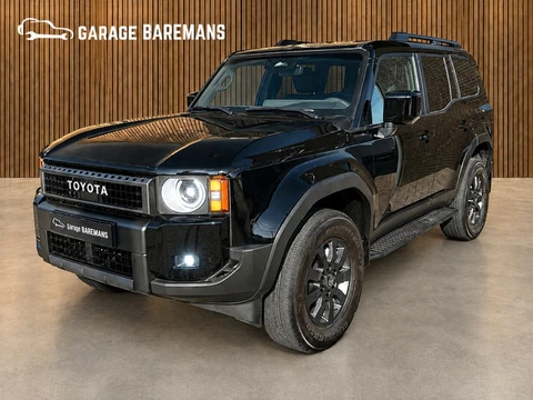 Toyota Land Cruiser 2.8 D-4D Hybrid Navigator VAN