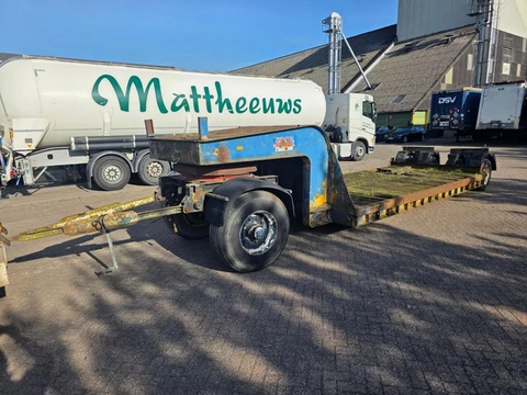 Trailer Low-loader 2-assige tandemstel dieplader - BPW assen - Bladvering en Luchtvering PM3313