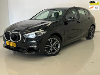 BMW 1-serie 118i Executive Edition / NL-auto / BTW / CarPlay