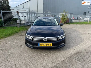 Volkswagen Passat Variant 1.6 TDI Comfortline AUTOMAAT !!!