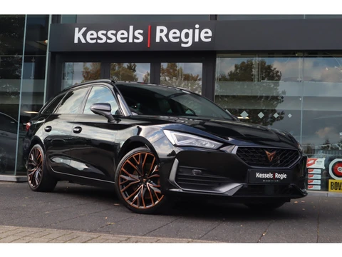 CUPRA Leon Sportstourer 1.4 e-Hybrid VZ | Navi | Led | 19" | ACC | Stuur + Stoelverwarming | Sfeer