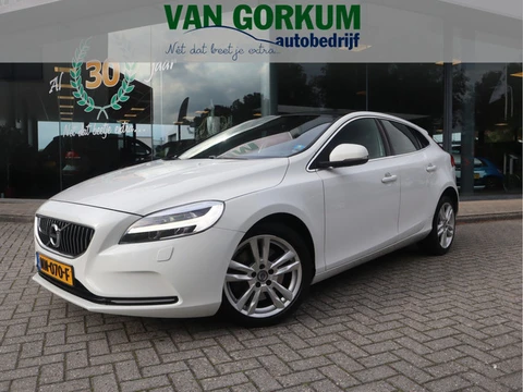 Volvo V40 1.5 T2 Inscription Automaat, leder, panodak, sportstoelen R-design uitgevoerd
