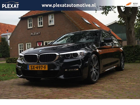 BMW 5-serie Touring 540i xDrive High Executive Aut. | M-Pakket | Panorama | 20 Inch | Full Led | Dri