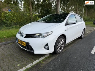 Toyota Auris 1.8 Hybrid Executive pano ,automaat