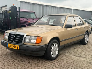 Mercedes-Benz 200-500 (W124) 260E Belastingvrij 6-Cilinder Schuifdak