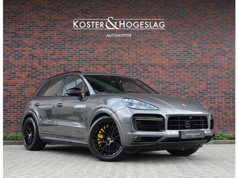 Porsche Cayenne 4.0 Turbo S E-Hybrid | Pano - Trekhaak - Sport Chrono
