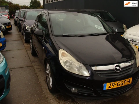 Opel Corsa 1.4-16V Cosmo st bekr airco elek pak nap apk