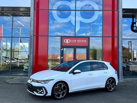 Volkswagen GOLF 2.0 TSI GTI Vol ! | Panorama | IQ-Lights | H/K | Head-UP | Camera | Carplay | BTW |