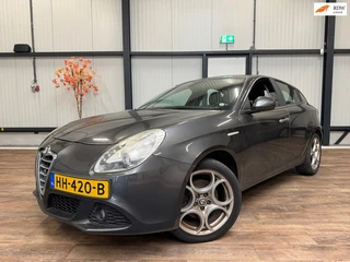 Alfa Romeo Giulietta 1.4 T Distinctive / AUTOMAAT / CLIMA / CRUISE /