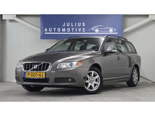 Volvo V70 2.5T Kinetic Onderhoud Leer Trekhaak PerformanceSound Mooi!
