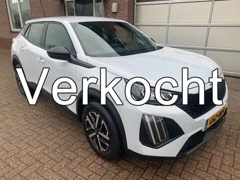 Peugeot 2008 1.2 PureTech 100 Trekhaak / Apple Carplay / Camera