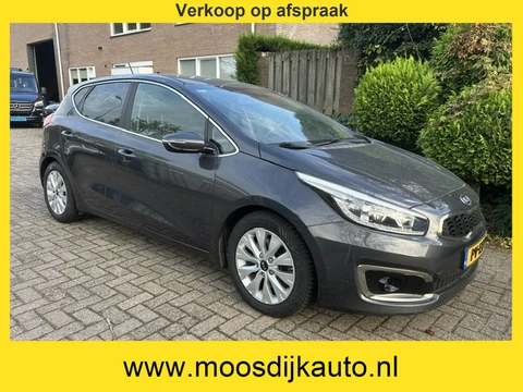 Kia Ceed 1.6 GDI DynamicLine Zeer mooi/ Airco ecc/ 5 drs/ NL auto/ met NAP/ Nw-APK/ verkoop op afspr