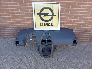 Dashboard Opel Corsa D ( 2006-2010)