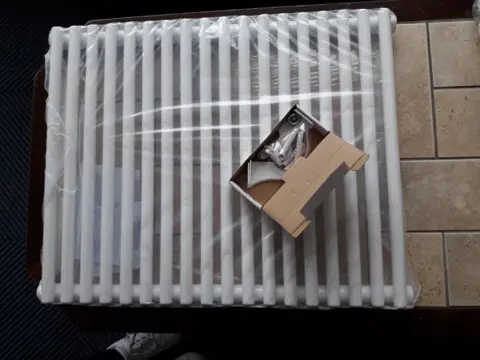 Design radiators. Nieuw met toebehoren. Diverse maten