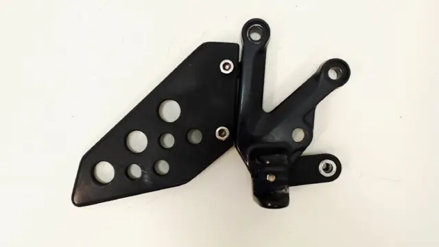 RECHTER SCHETSPLAAT Aprilia Tuono 1000 2006 - 2008