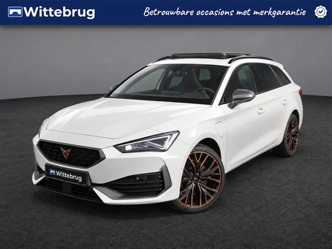 CUPRA Leon Sportstourer 1.4 e-Hybrid 245pk Performance DSG Automaat / Panorama schuifdak / Navigatie