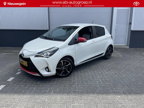 Toyota Yaris 1.5 Hybrid Executive  | Red & White edition |