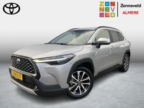 Toyota Corolla Cross Hybrid 200 Style trekhaak bearlock