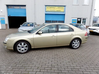 Ford Mondeo 2.5 V6 Platinum ingeruild zo weg prijsje