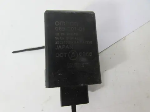 RELAIS Honda VF 500 1984 - 1985