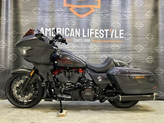 Harley Davidson Touring Touring Road Glide ST CVO FLTRXSTSE