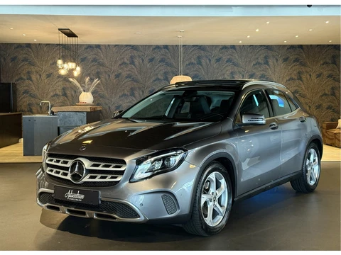 Mercedes-Benz GLA 200 Premium Plus I Pano I Camera I Automaat