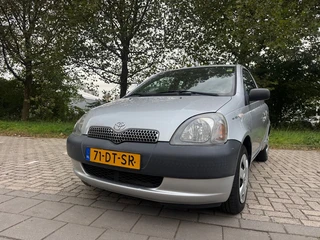 Toyota Yaris 1.0-16V VVT-i Terra