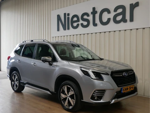 Subaru Forester 2.0i e-BOXER Premium (bj 2023, automaat)