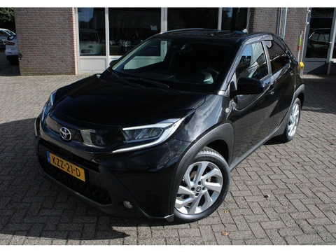 Toyota Aygo X 1.0 Carplay, Achteruitrijcamera, Adaptive cruise, LED, Airco, 17" LMV