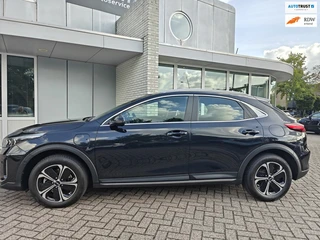 Kia XCEED 1.6 GDi PHEV DynamicPlusLine/Stuur en stoelverwarming / Half leder / Navigatie / Carplay!
