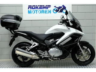 Honda VFR 800 X Crossrunner C-ABS (bj 2014)