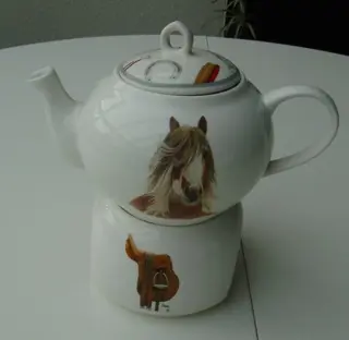 THEEPOT EN THEELICHT THEMA PAARDEN Nieuw