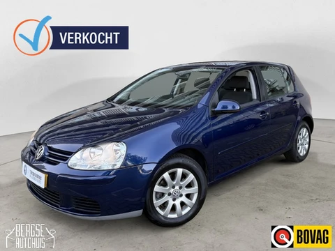 Volkswagen Golf 1.6 Trendline Carplay Clima Cruise Camera