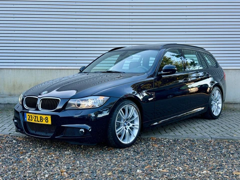 BMW 3-serie Touring 318i M Sport Edition Automaat [ 1e eig, dealer oh, Panodak ]