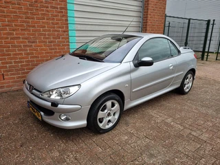 Peugeot 206 CC 2.0-16V Cabrio Clima! Leder! Bj:2005