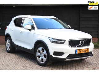 Volvo XC40 2.0 T4 Momentum Camera/Stoelverwarming/Parkeersensor v,a/Line assist