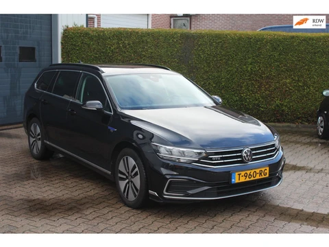 Volkswagen Passat Variant 1.4 TSI PHEV GTE Business trekhaak, dealer onderhouden