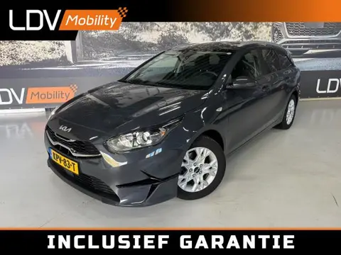 KIA CEED SW Sportswagon 1.5 T-GDI Vision Sportswagon / 26429 km / Apple carplay / Stuurverwarming / Boekjes ingevuld aanwezig. 