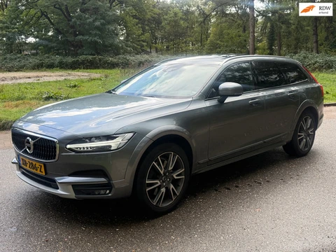 Volvo V90 Cross Country 2.0 D5 Pro 4WD Pano Full 2017
