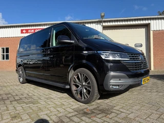 Volkswagen Transporter 2.0 TDI L2H1 30 Bulli 204PK DSG leer Dubbel cabine