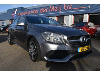 Mercedes-Benz A-Klasse 160 AMG Night Edition Plus , AIRCO ,  PDC V+A , NAVI , LMV18 ,