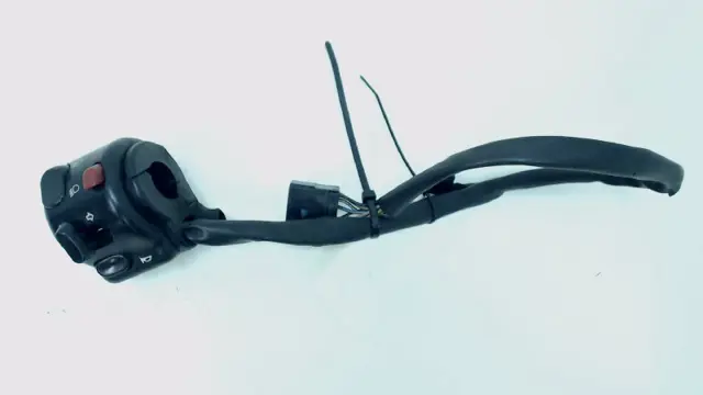 STUURSCHAKELAAR LINKS Triumph Sprint ST 955 1999 - 2005