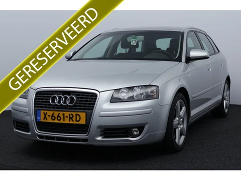 Audi A3 Sportback 2.0 TDI Attraction Pro Line Business/ 5-Drs/ Sportstoelen/ 17'' LMV/ Navi/ Clima/ 
